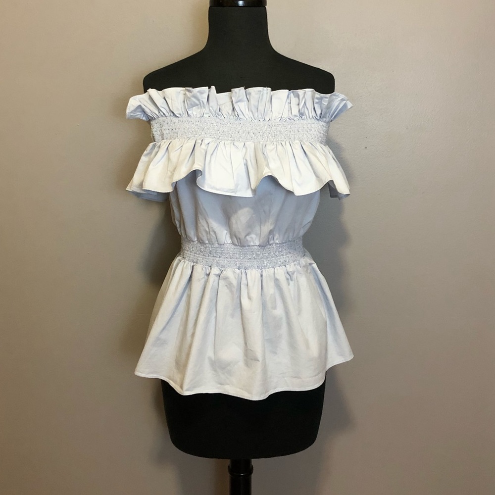 Essue Off Shoulder Top